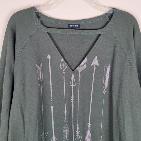 Torrid Size 2X Olive Lightweight Choker Sweatshirt Arrows Long Sleeve Green - Picture 4 of 12